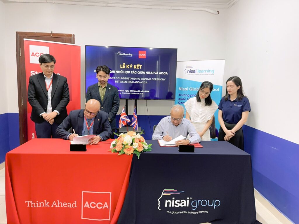 dai-dien-nisai-va-acca-hop-tac-giao-duc-tai-chinh-ke-toan